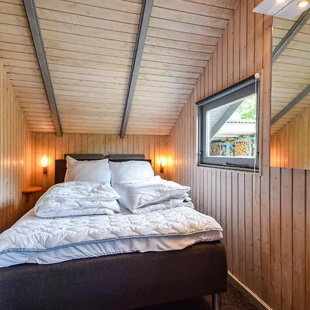 Holiday home Awesome Home In Silkeborg With Kitchen Funder Kirkeby